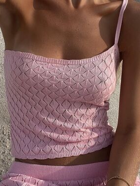 Arakii pink crochet knit tank top